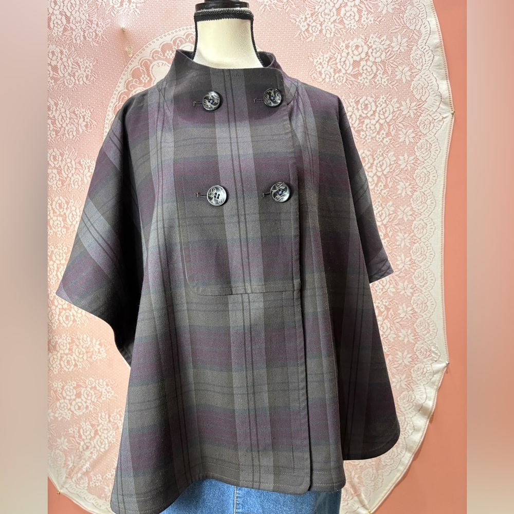 Plaid Cape Jacket | Statement Buttons - Picture 3 of 8